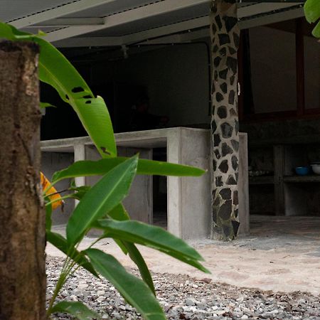 La Chamba Surf House Hostel Santa Catalina Exterior photo